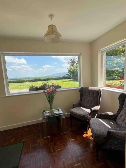 Beautiful Farmhouse An Hour'S Drive From Four Irish Cities Clonmel Exterior photo
