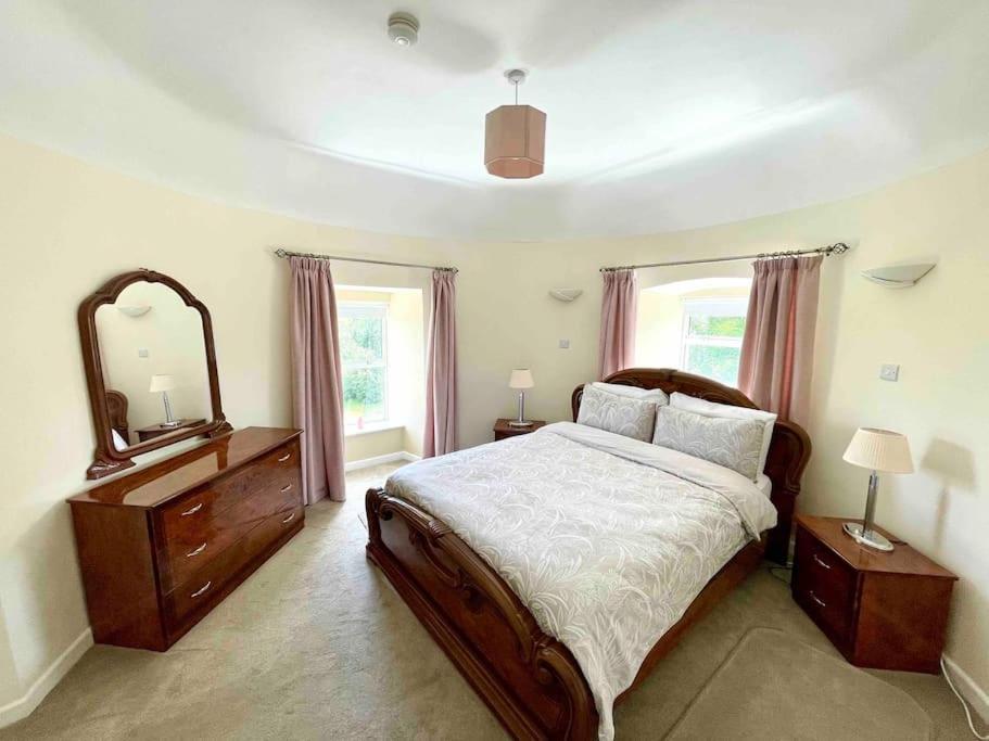 Beautiful Farmhouse An Hour'S Drive From Four Irish Cities Clonmel Exterior photo